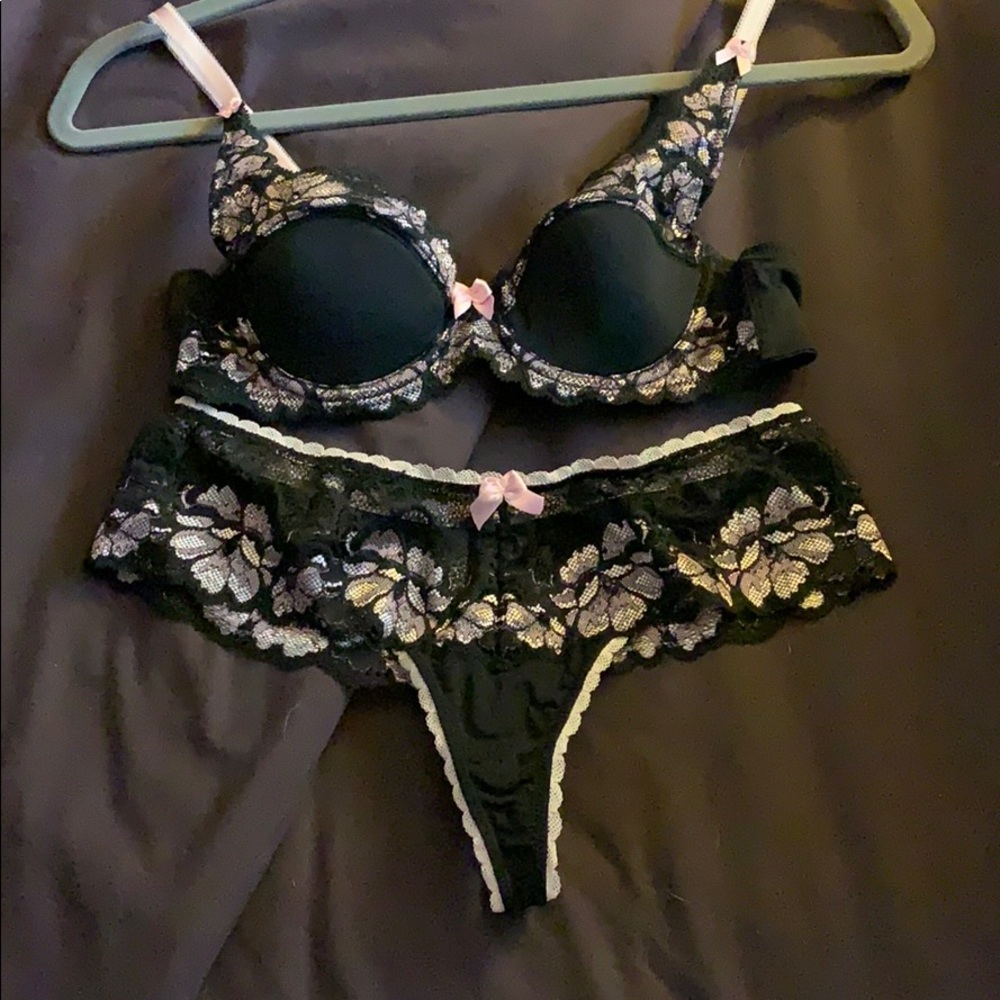 Adore Me set NWOT